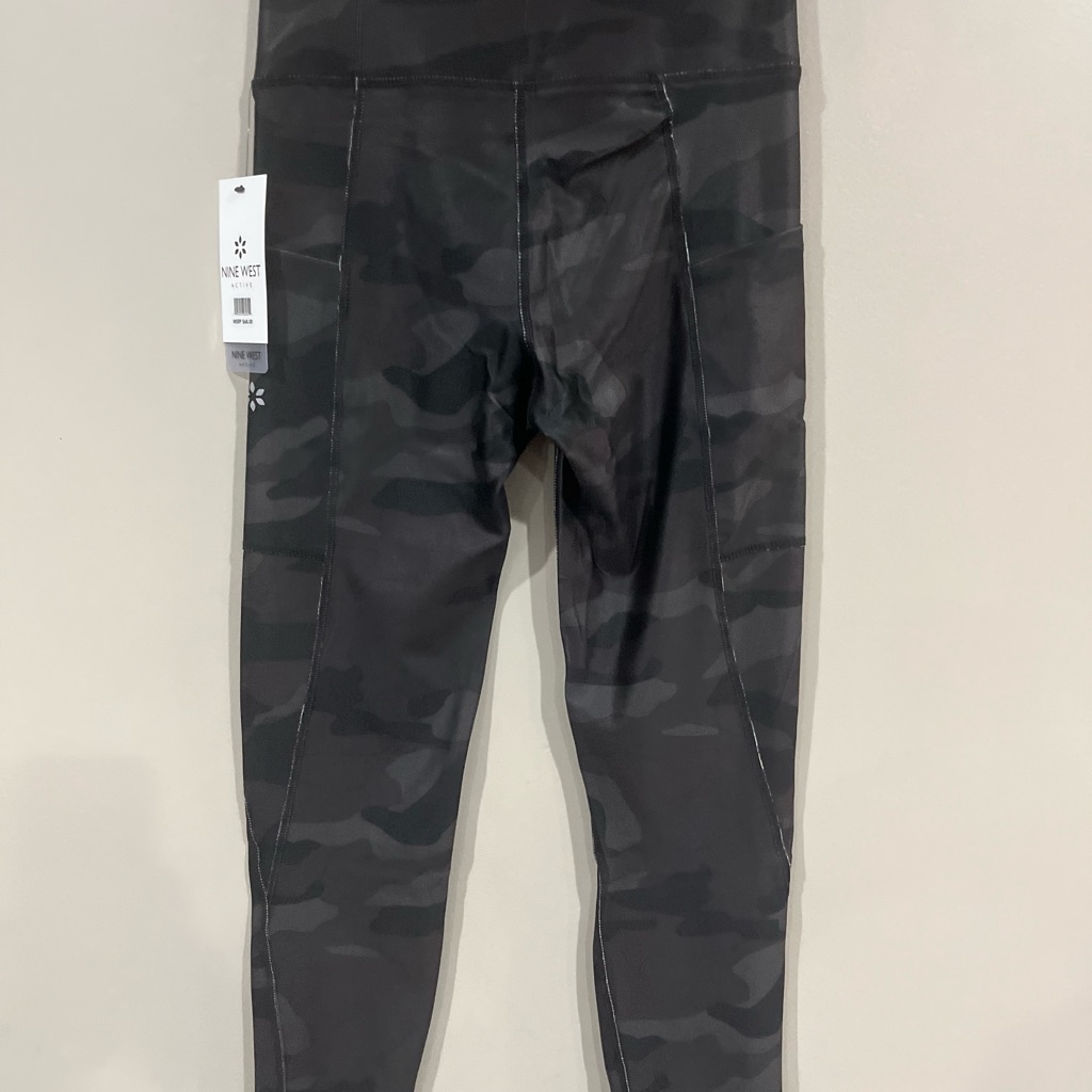 Nine West Nwt Camo Leggings S